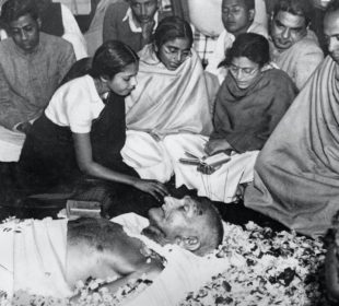 Gandhi ji death